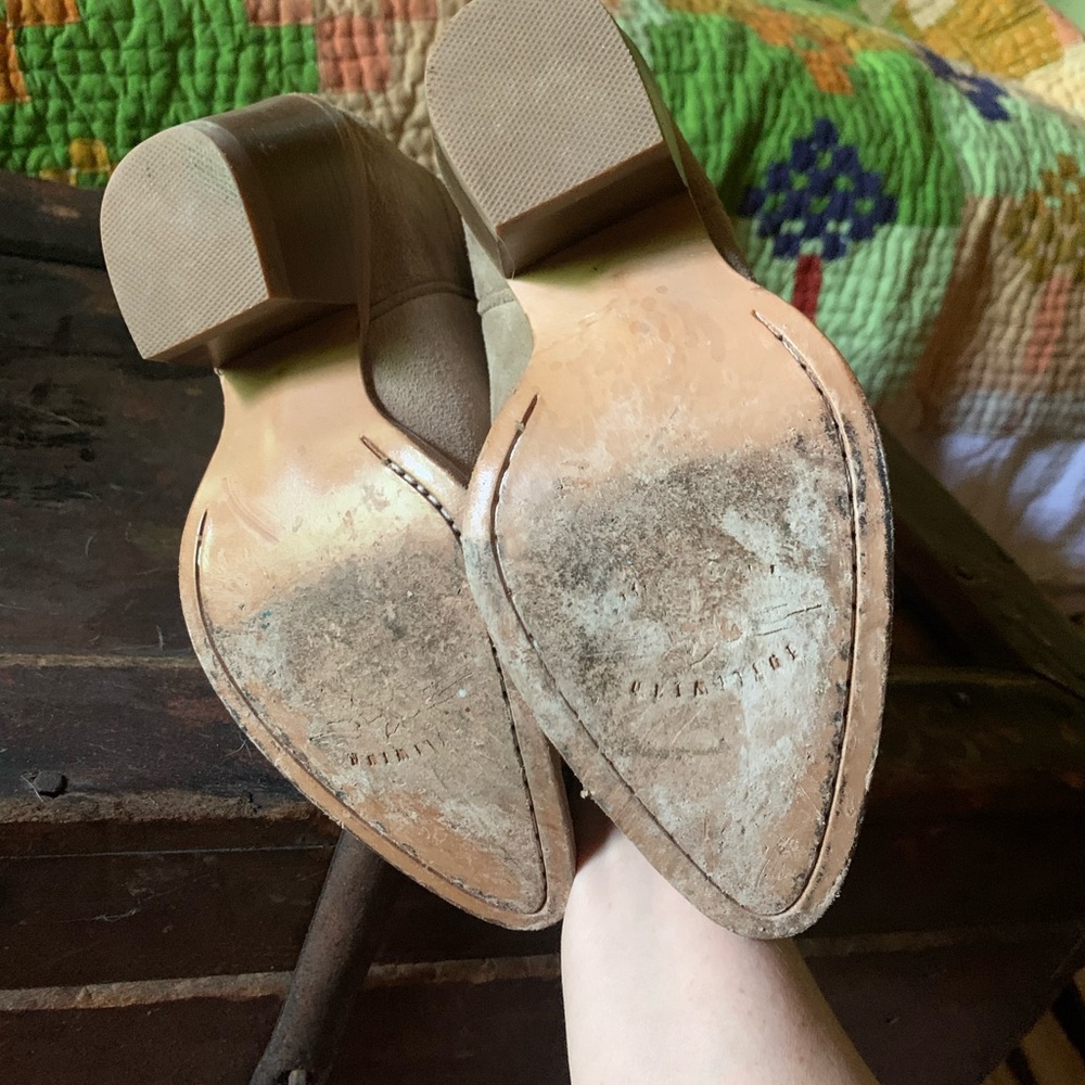 Idyllwind Tan Heeled Boots with Pointed Toe